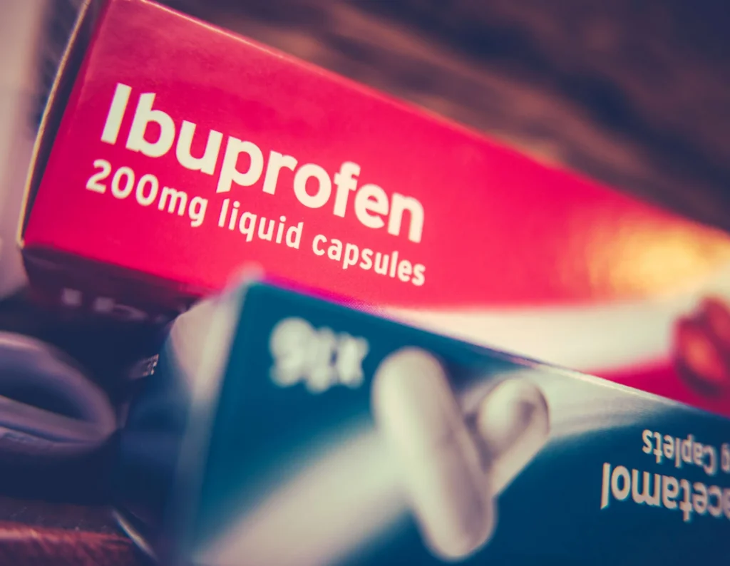 close up of ibuprofen and acetaminophen tablets 2026 03 17 04 23 47 utc steNQwBhTM8BGNaSRDcZ7iZpzJYop3